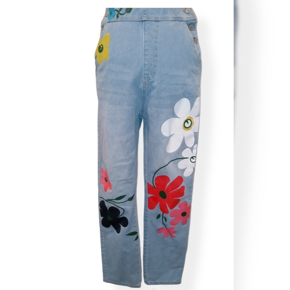 MissLook floral bib overalls - Picture 2 of 7